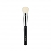 SHU UEMURA Кисть для макияжа лица Brush 18